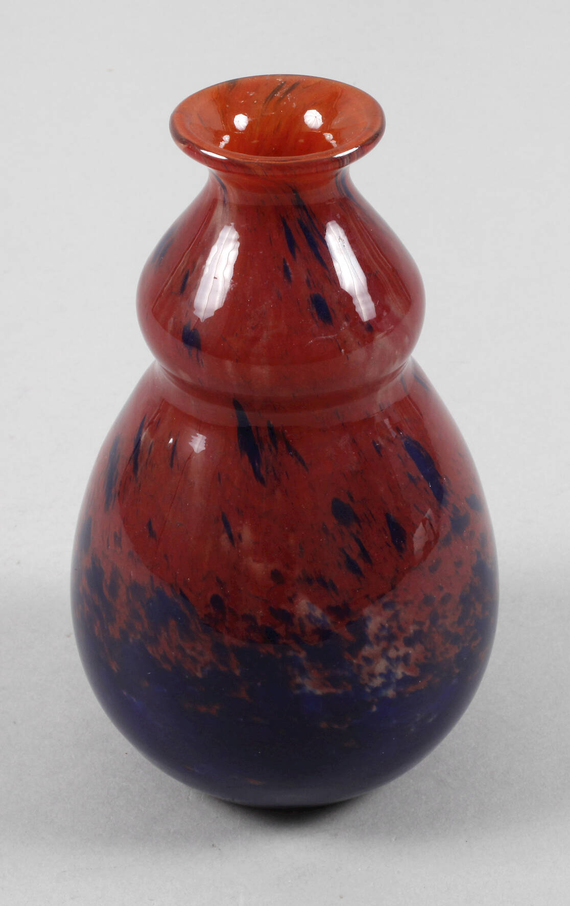 Verreries Schneider kleine Vase