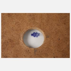 Volkstedt zwei allegorische Wandreliefs