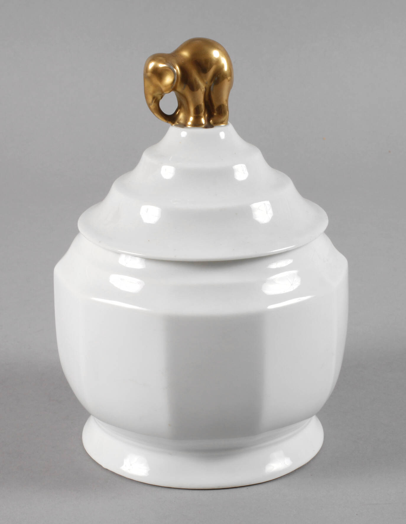 Dürrbeck & Ruckdäschel Deckeldose mit Elefant