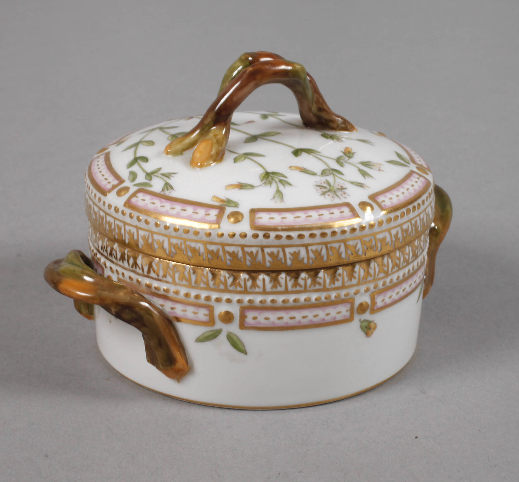 Royal Copenhagen Zuckerdose "Flora Danica"