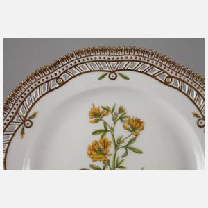 Royal Copenhagen Durchbruchteller "Flora Danica"