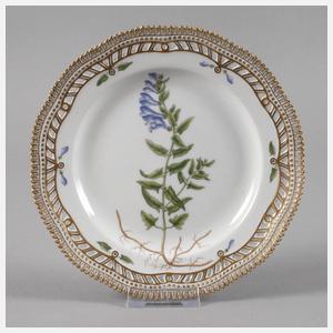 Royal Copenhagen Durchbruchteller "Flora Danica"