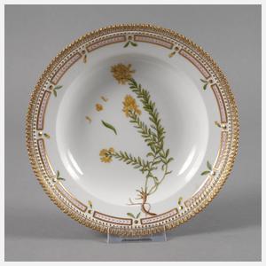 Royal Copenhagen Suppenteller "Flora Danica"