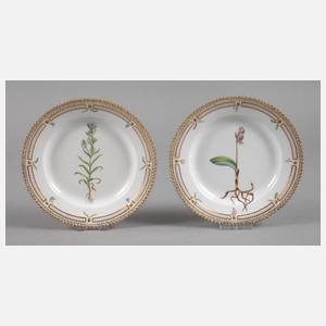 Royal Copenhagen Paar Brotteller "Flora Danica"