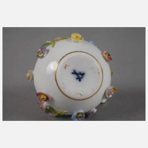 Meissen Parfumflakon mit Blütenbesatz