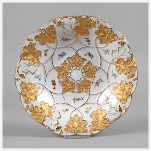 Meissen Prunkschale Streublümchendekor