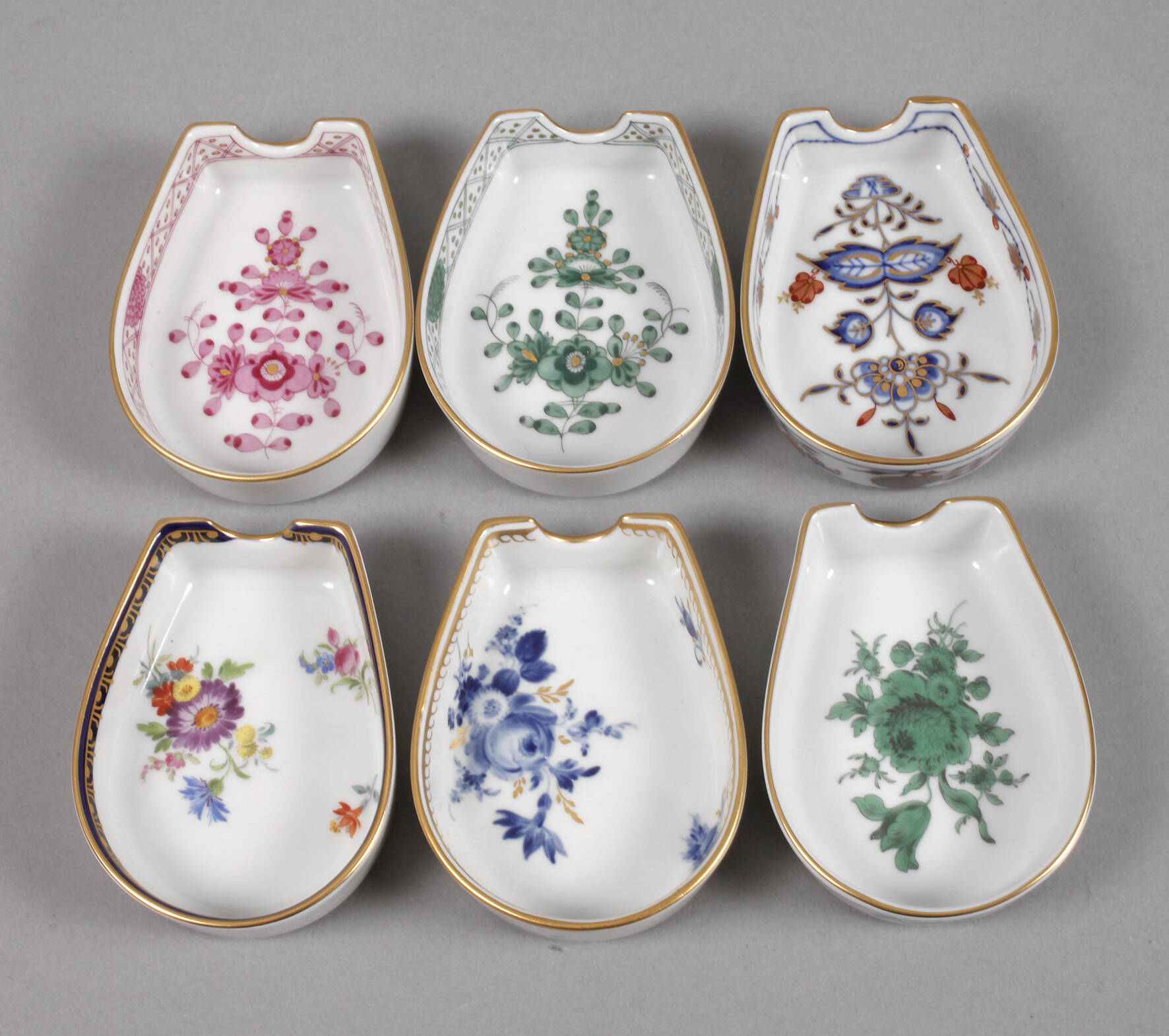 Meissen sechs Ascher mit Blumenmalerei