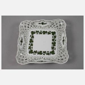 Meissen sechs Durchbruchteller und Schale Weinlaubdekor