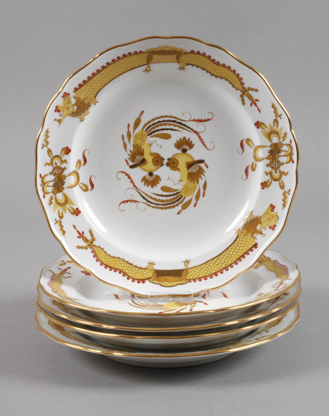 Meissen fünf Speiseteller "Reicher Drache, gelb"