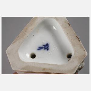 Meissen Amorette "Un me suffit – Eines genügt mir"