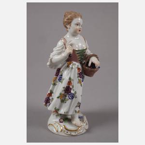Meissen "Gärtnerkind mit Weinkorb"