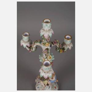 Meissen Jahreszeiten-Tischuhr und Paar Beisteller