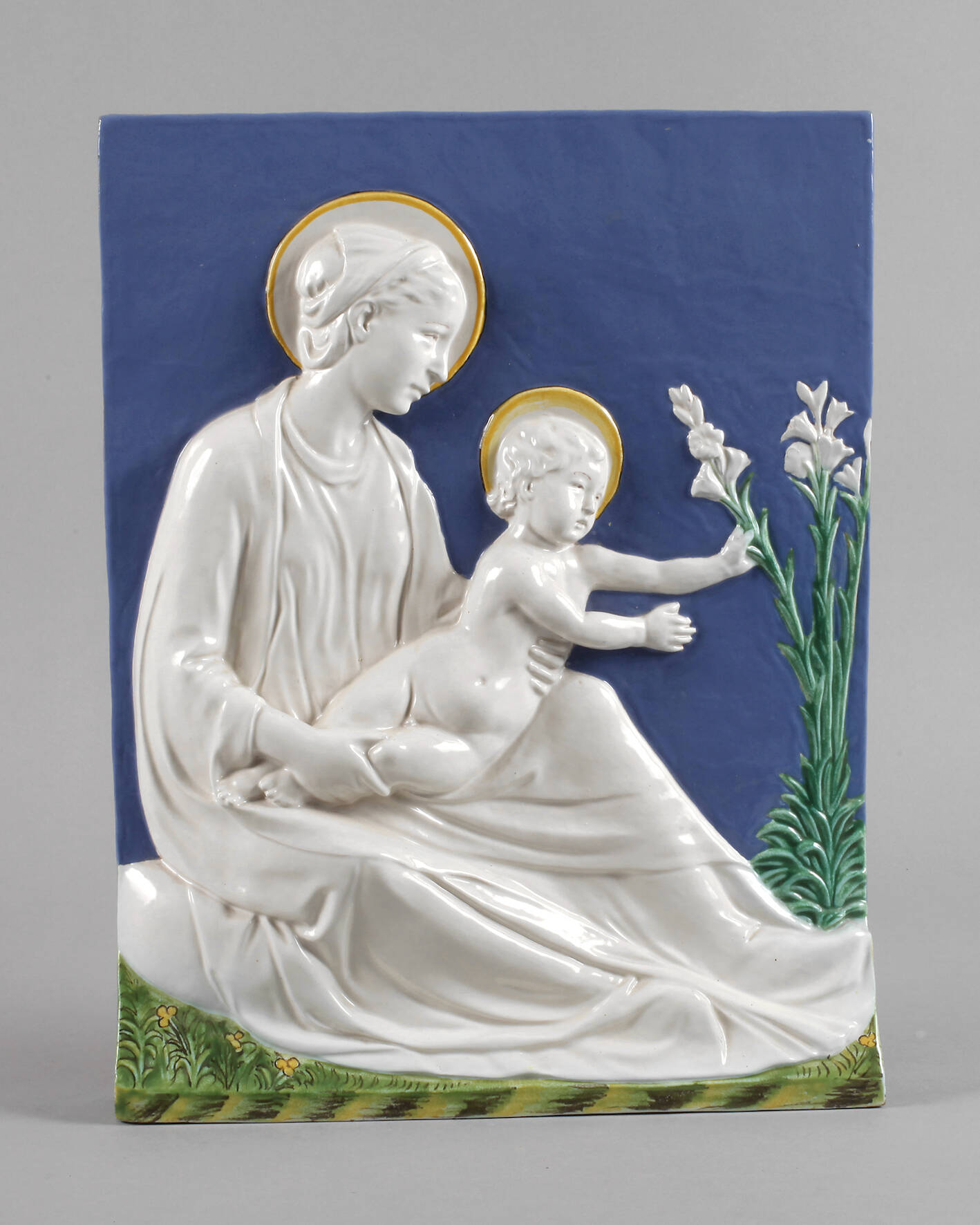 Wandrelief nach Della Robbia