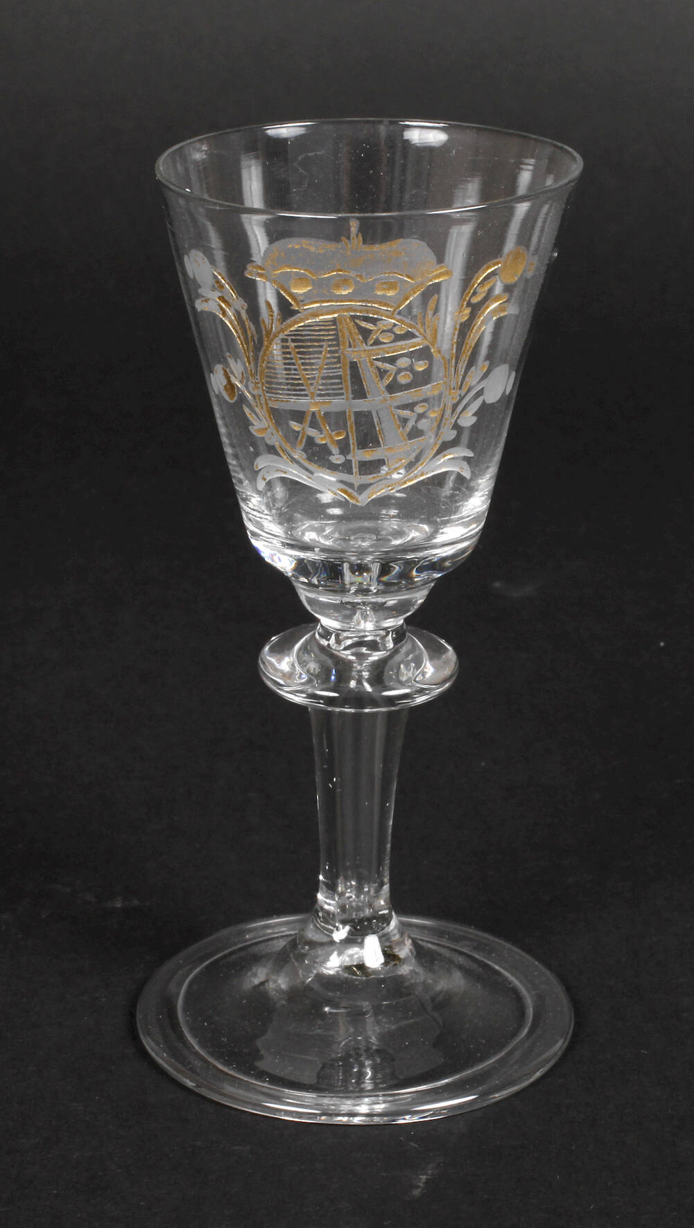 Spitzkelch mit Sachsenwappen