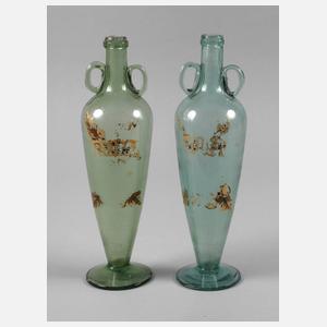 Zwei alte Schnapsflaschen