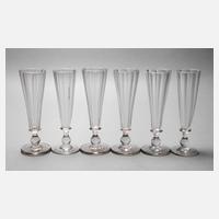 Sechs Sektflöten111