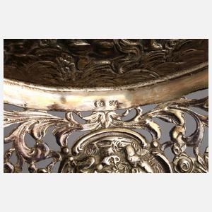 Silberschale mit Engelsmotiven