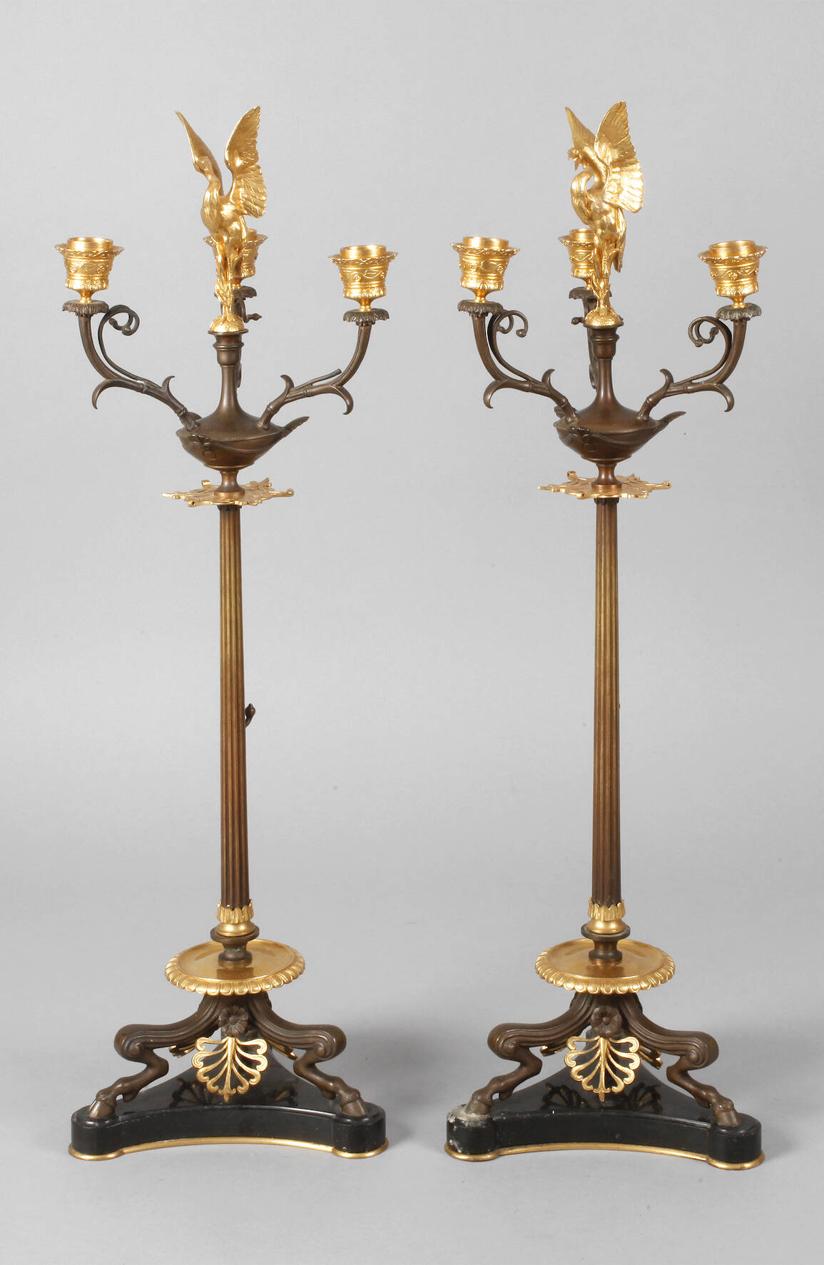 Paar klassizistische Kerzenleuchter