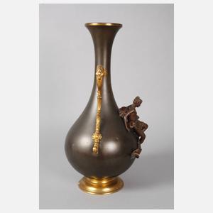 Große Balustervase mit Frauenfigur