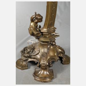 Übergroßer Salonleuchter Historismus