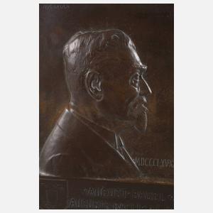 August Bauer, Relief "August und Auguste Bagel"