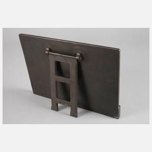 August Bauer, Relief "August und Auguste Bagel"