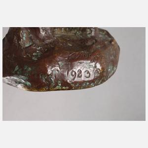 Kurt Kluge, stehender weiblicher Akt