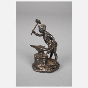 Miniatur Putto als Schmied