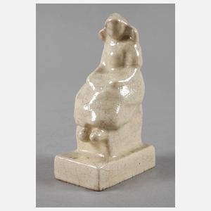 Jan Štursa, sitzendes Trachtenmädchen