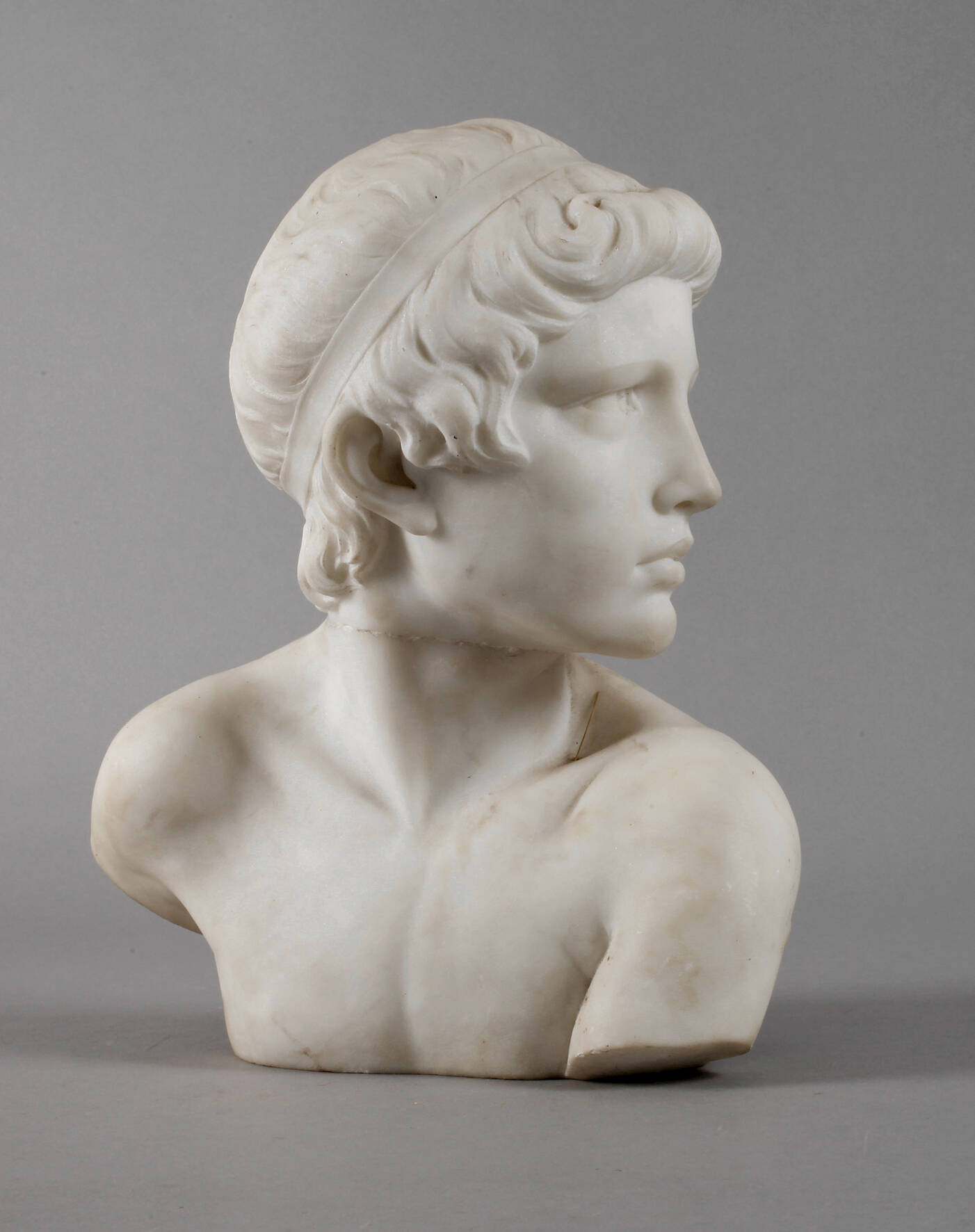 Büste eines Jünglings