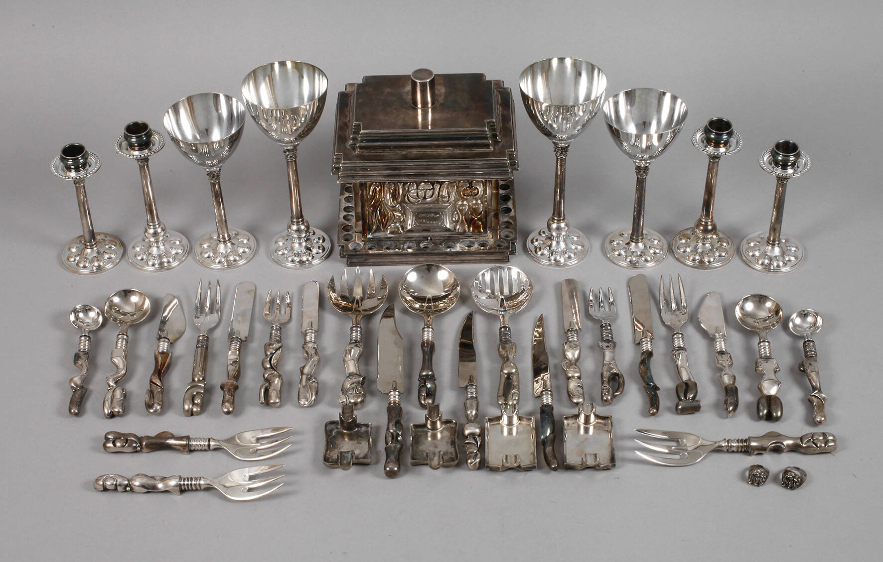 Miguel Ortiz Berrocal, "Il Cofanetto"