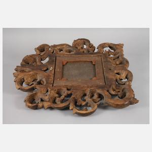 Geistlicher im Gebet