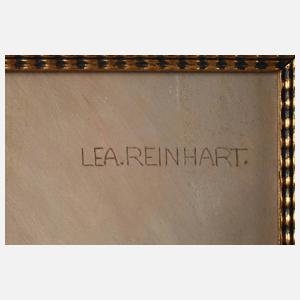 Lea Reinhart, Stillleben mit Porzellanfigur